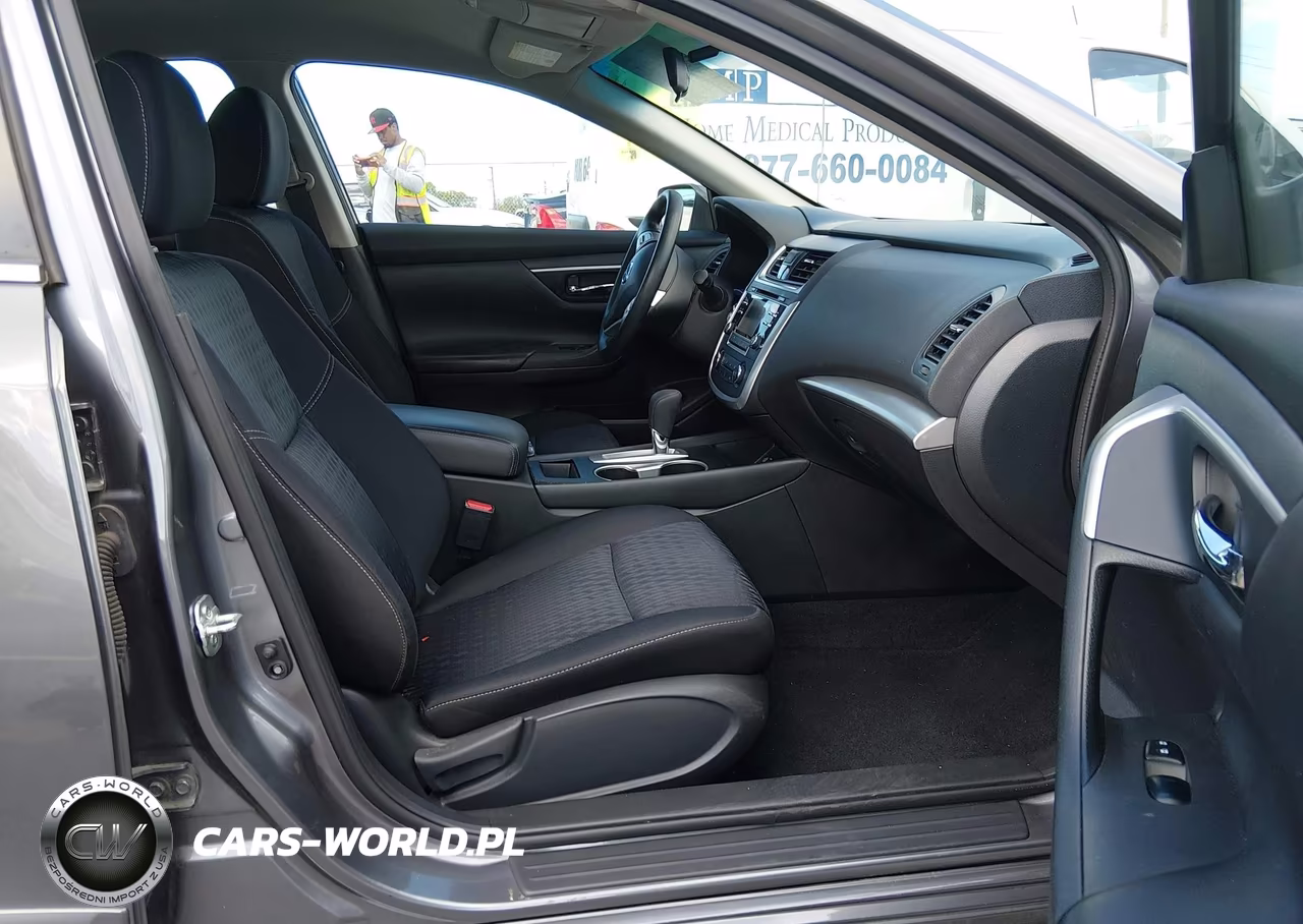 2018 Nissan Altima 2.5 S VIN:1N4AL3AP3JC224653 - 5
