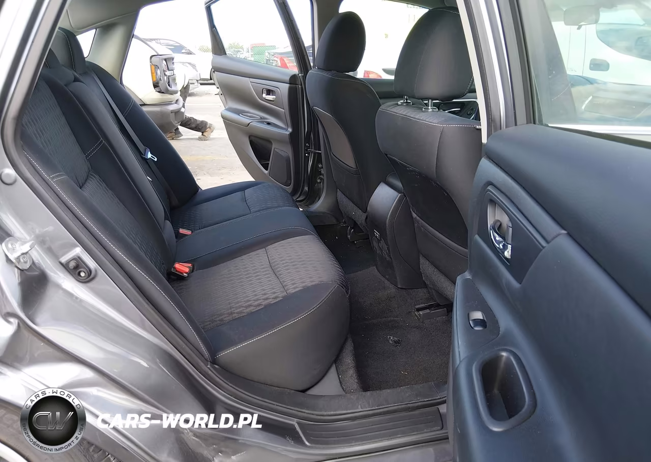 2018 Nissan Altima 2.5 S VIN:1N4AL3AP3JC224653 - 8