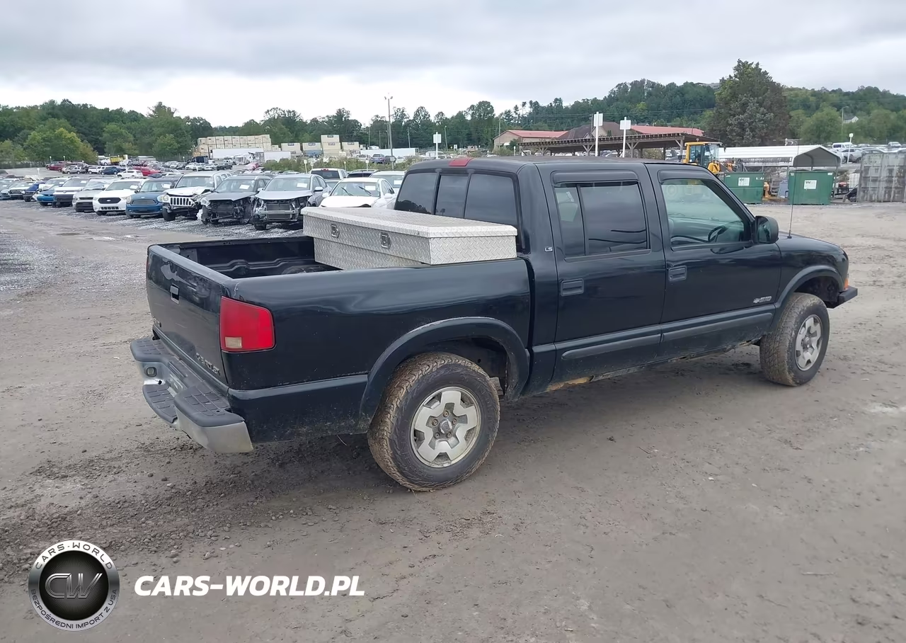 2002 Chevrolet S-10 Ls VIN:1GCDT13W72K185332 - 4