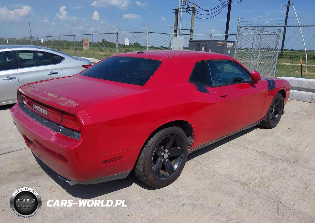 2013 Dodge Challenger Sxt VIN:2C3CDYAG3DH581544 - 4