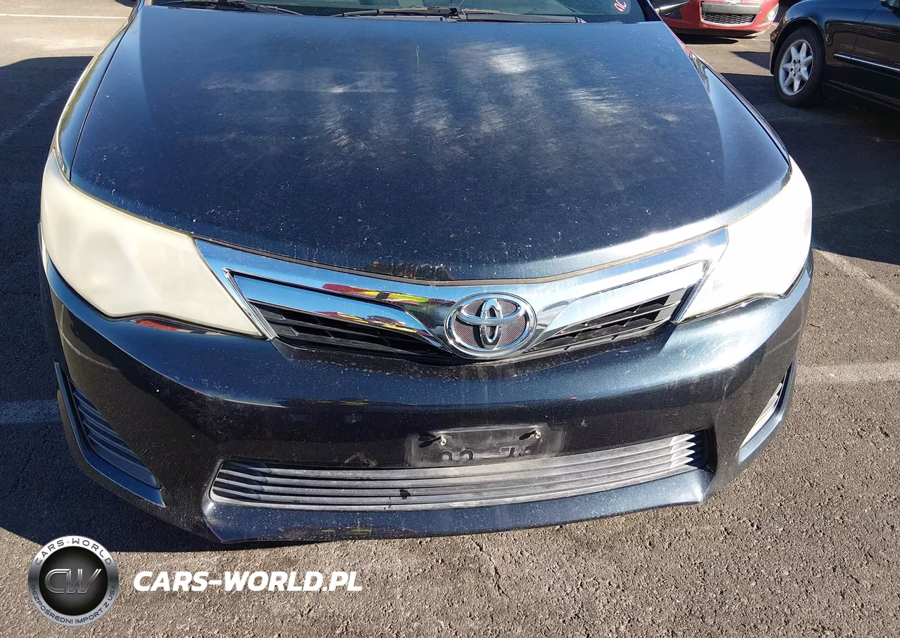 2014 Toyota Camry Le VIN:4T4BF1FK7ER360695 - 12