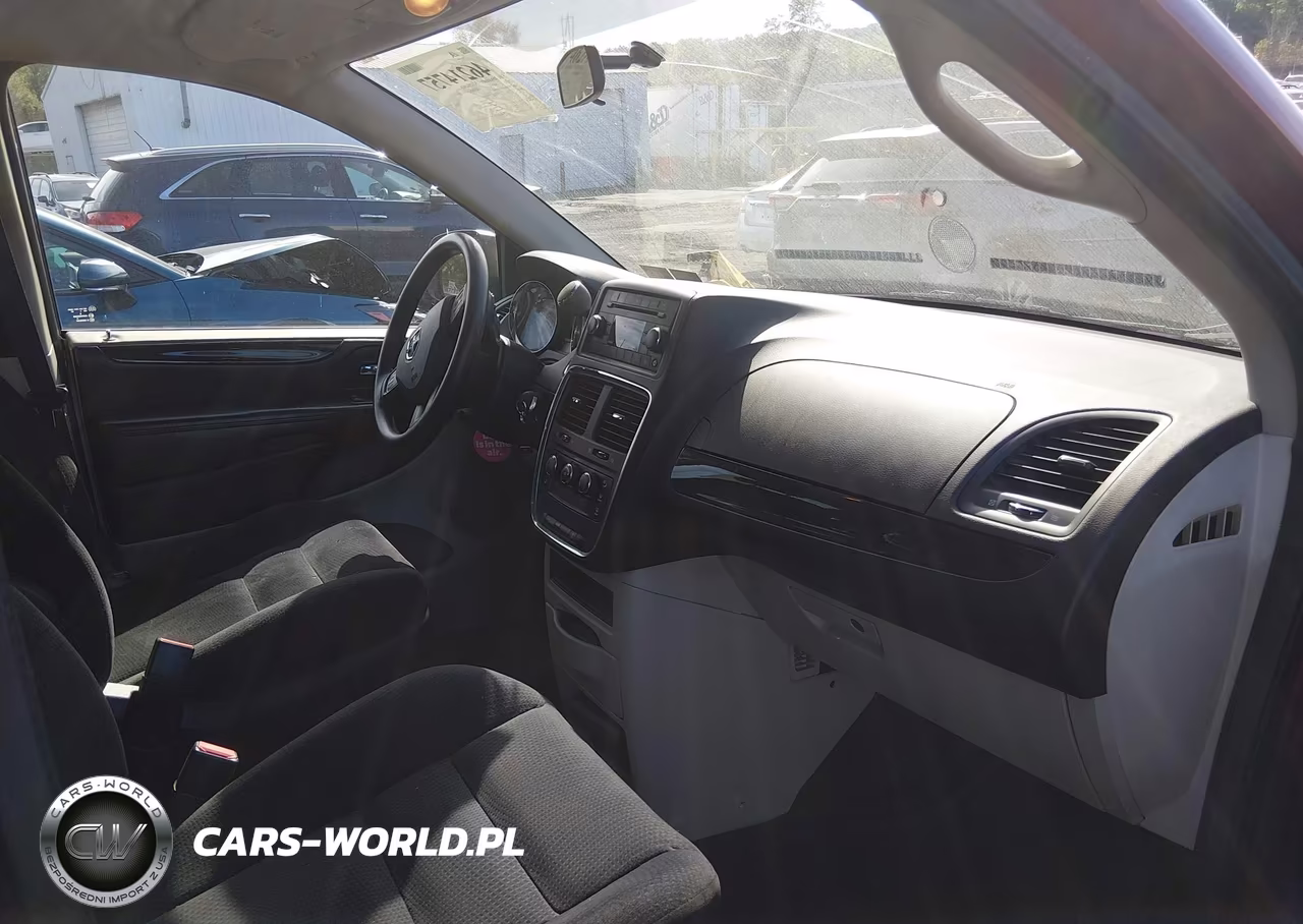 2015 Dodge Grand Caravan American Value Pkg VIN:2C4RDGBG7FR507913 - 5