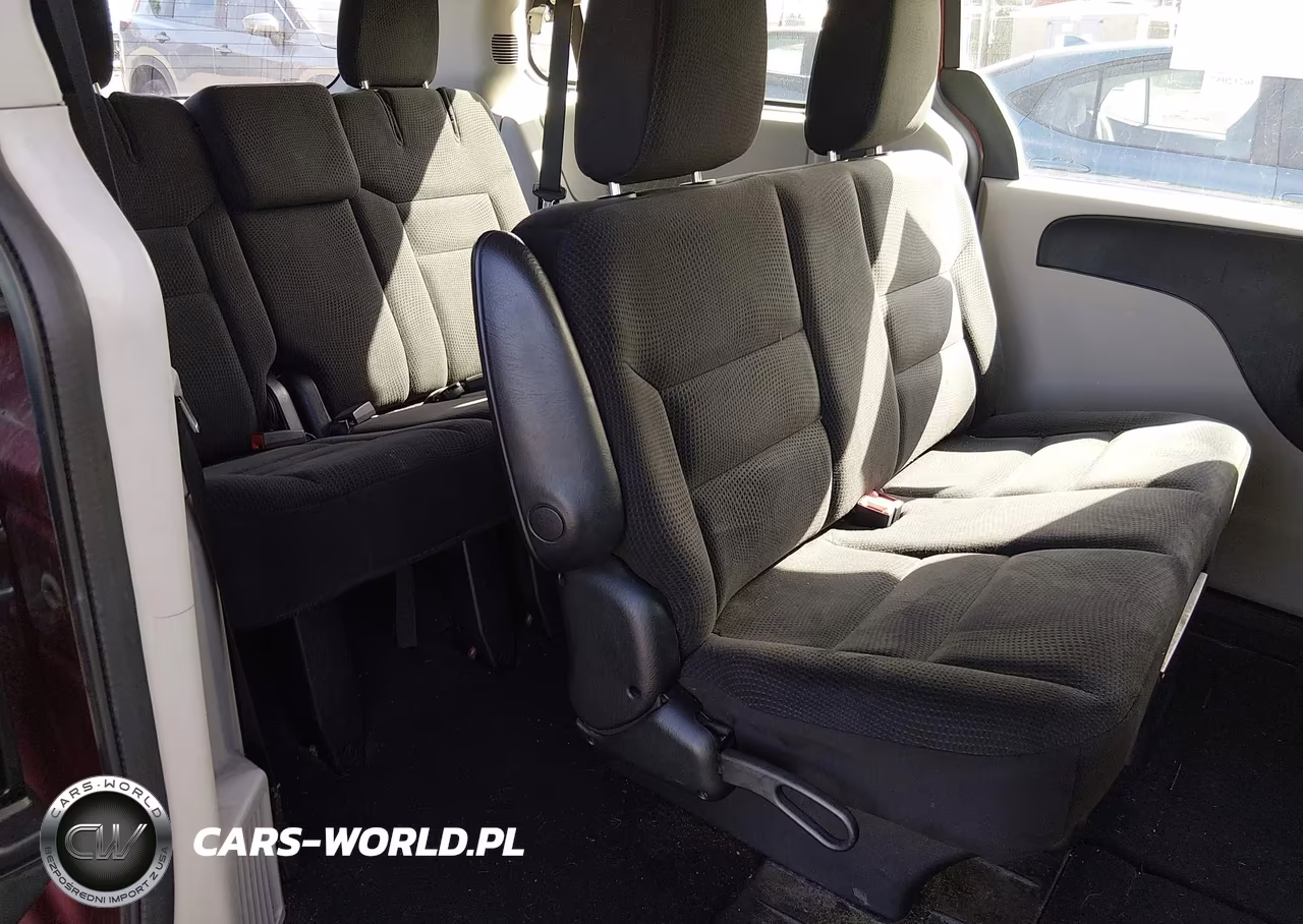 2015 Dodge Grand Caravan American Value Pkg VIN:2C4RDGBG7FR507913 - 8