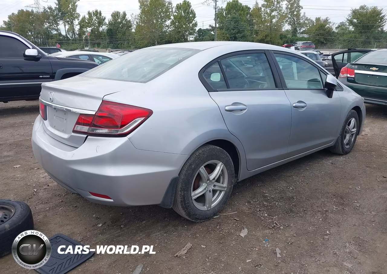 2013 Honda Civic Lx VIN:19XFB2F57DE045792 - 4
