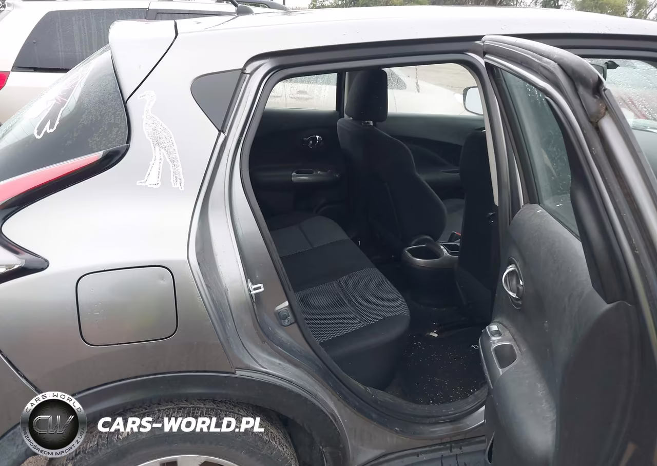 2015 Nissan Juke S VIN:JN8AF5MR4FT507343 - 8