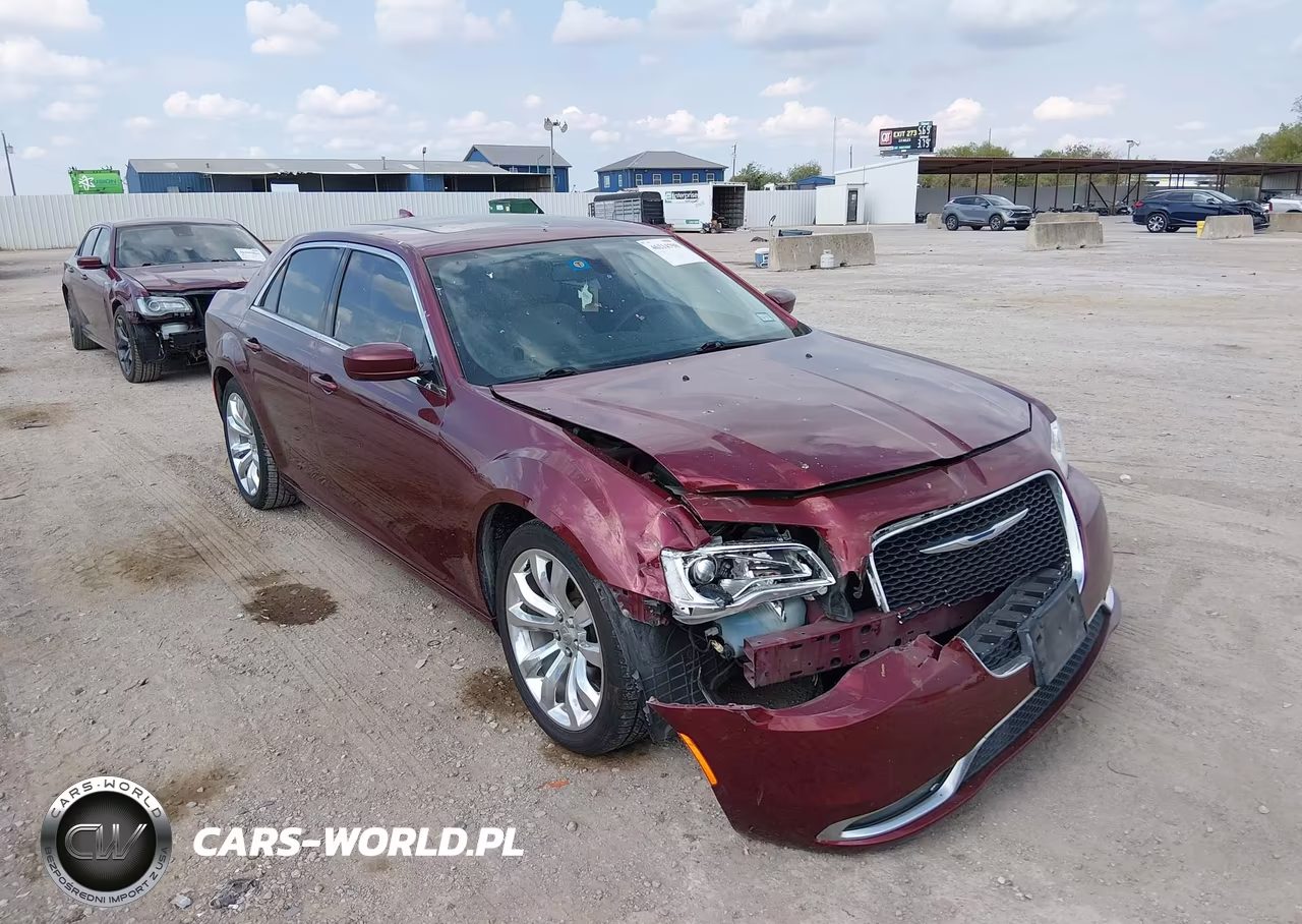 2018 Chrysler 300 Touring L