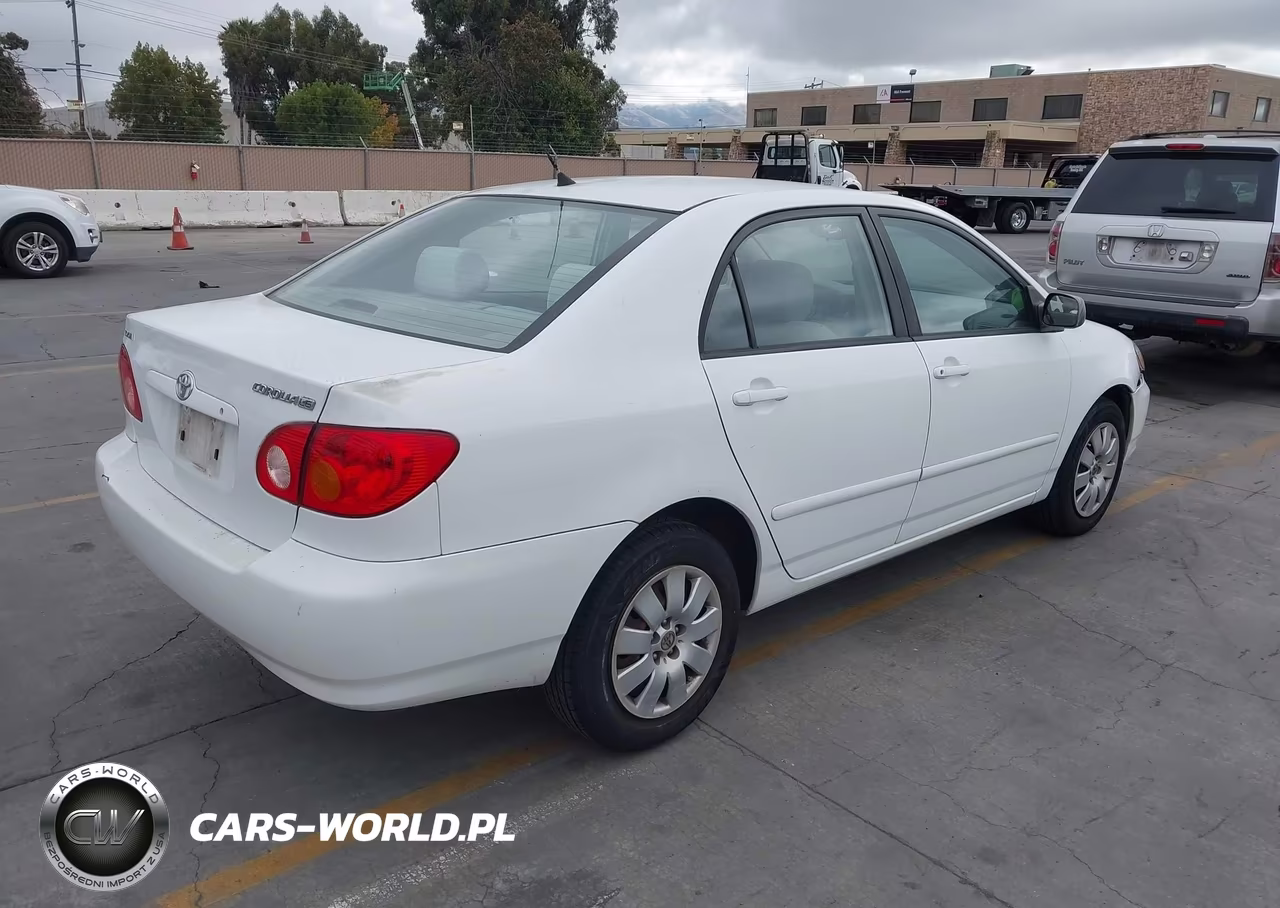 2003 Toyota Corolla Le VIN:1NXBR32E33Z038890 - 4