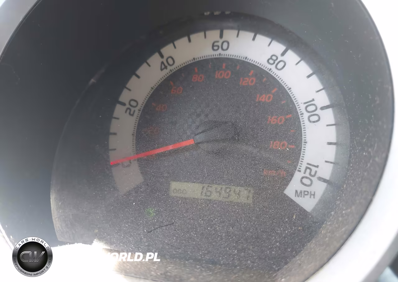 2015 Toyota Tacoma Base V6 VIN:3TMLU4EN0FM202145 - 15