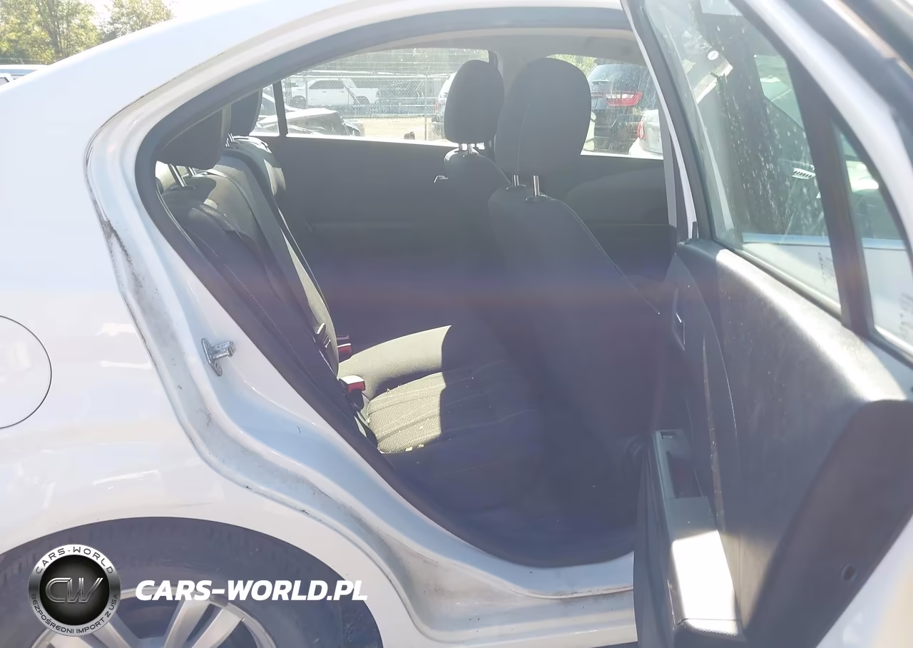2016 Chevrolet Sonic Lt Auto VIN:1G1JC5SH1G4141649 - 8