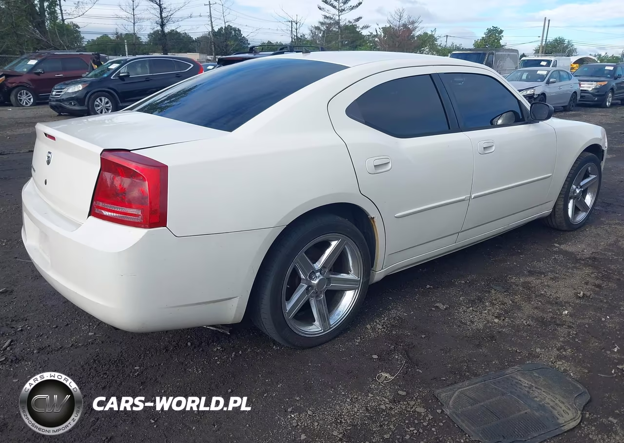 2008 Dodge Charger VIN:2B3KA43G78H313920 - 4