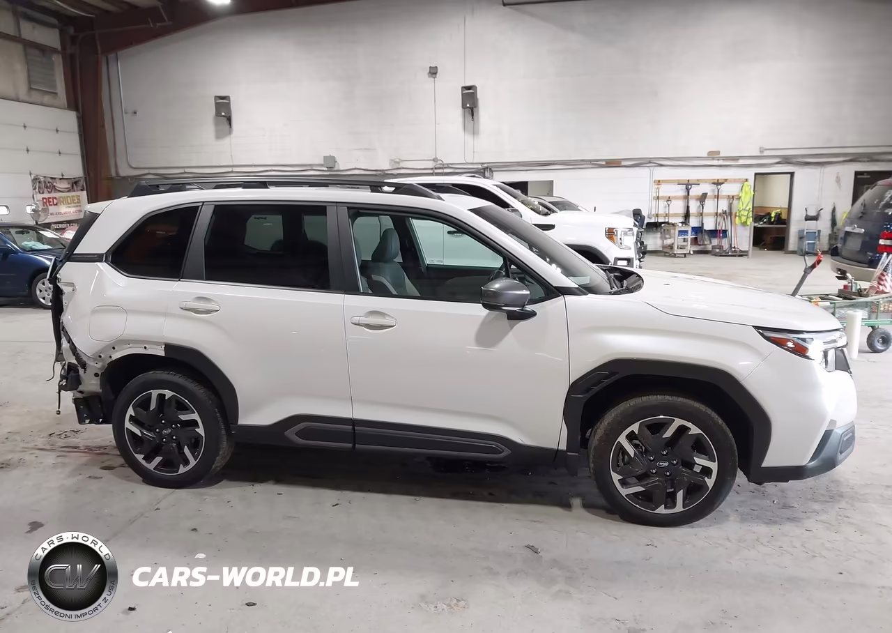 2025 Subaru Forester Limited VIN:JF2SLDRC0SH506941 - 13