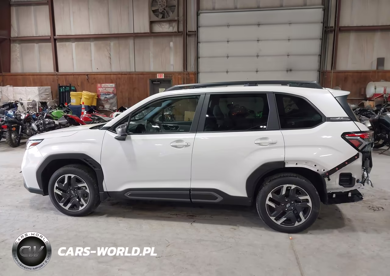 2025 Subaru Forester Limited VIN:JF2SLDRC0SH506941 - 14