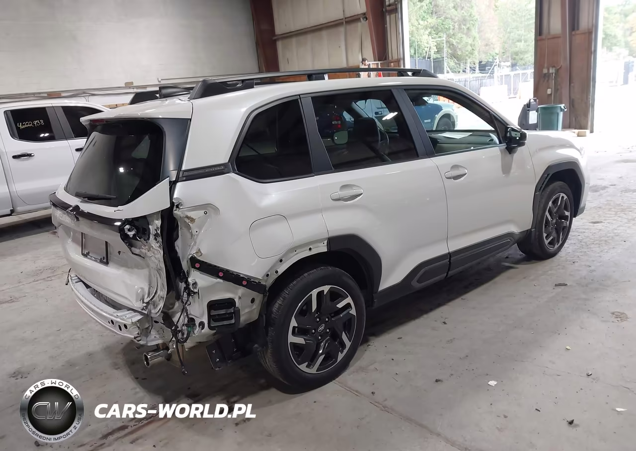 2025 Subaru Forester Limited VIN:JF2SLDRC0SH506941 - 4