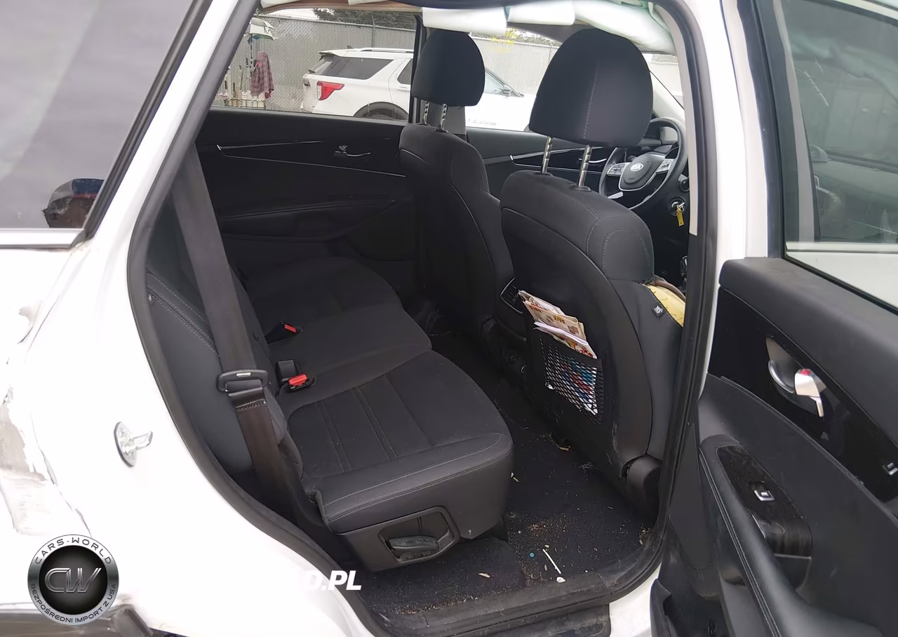 2019 Kia Sorento 3.3L Lx VIN:5XYPGDA57KG566679 - 8