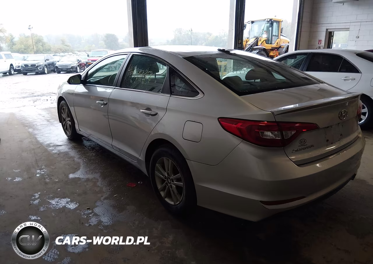 2017 Hyundai Sonata VIN:5NPE24AF7HH472916 - 3