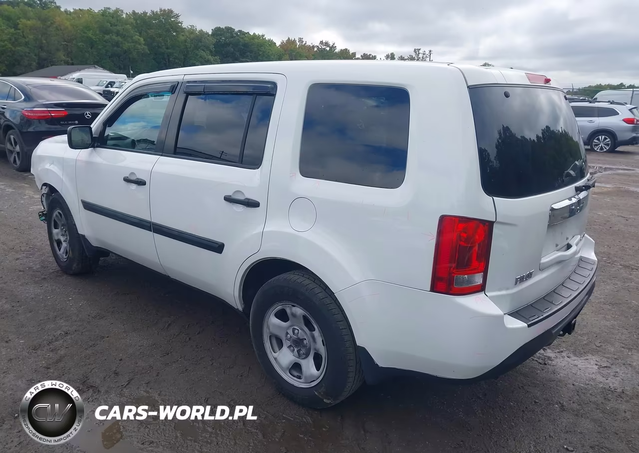 2013 Honda Pilot Lx VIN:5FNYF4H28DB077639 - 3
