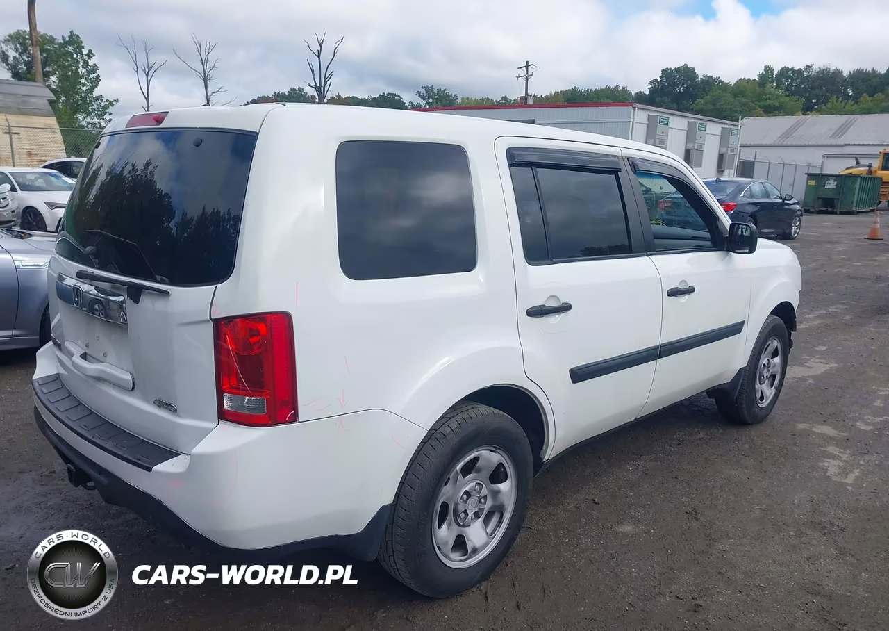 2013 Honda Pilot Lx VIN:5FNYF4H28DB077639 - 4