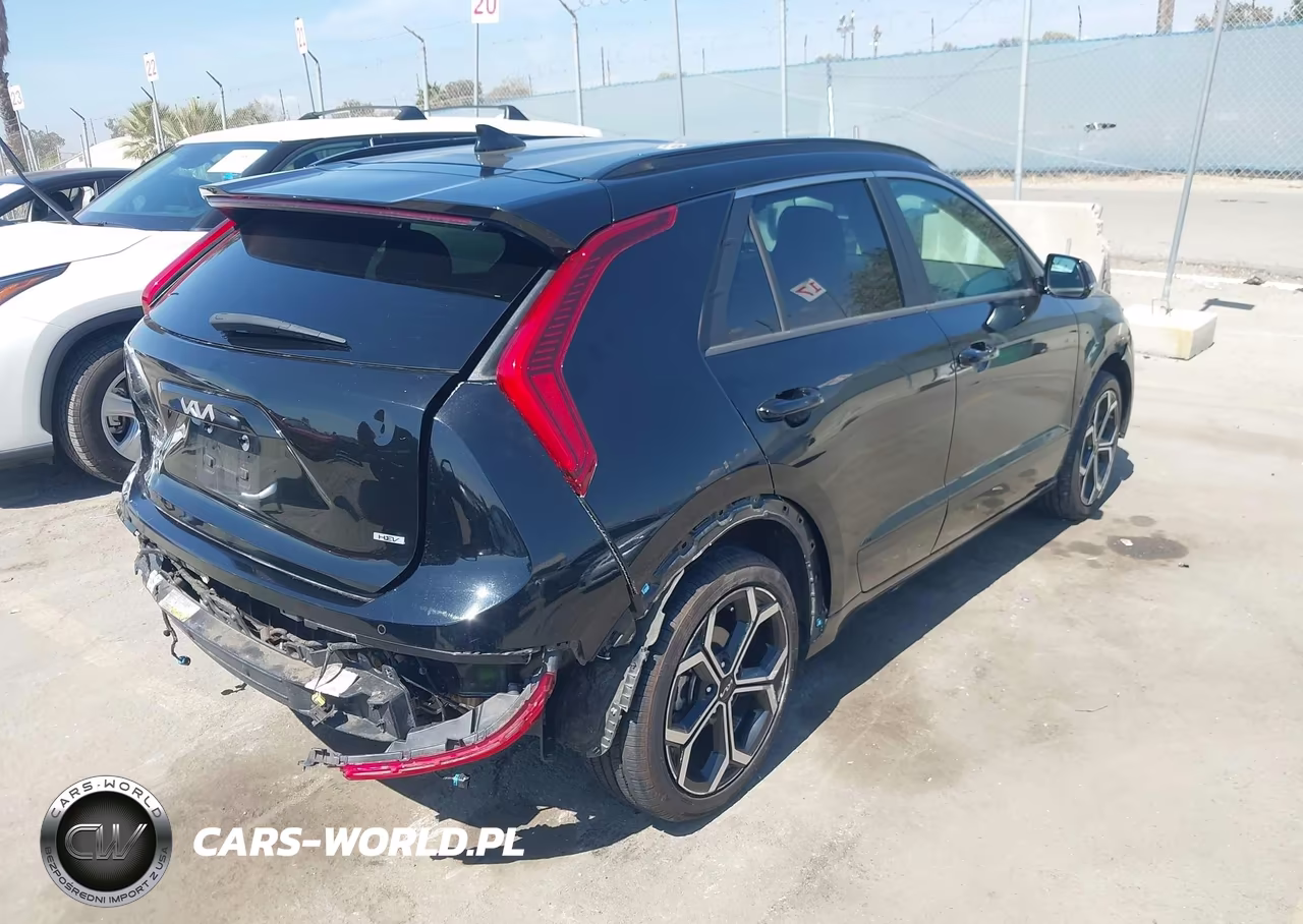 2024 Kia Niro Ex Touring VIN:KNDCR3LE0R5128430 - 4