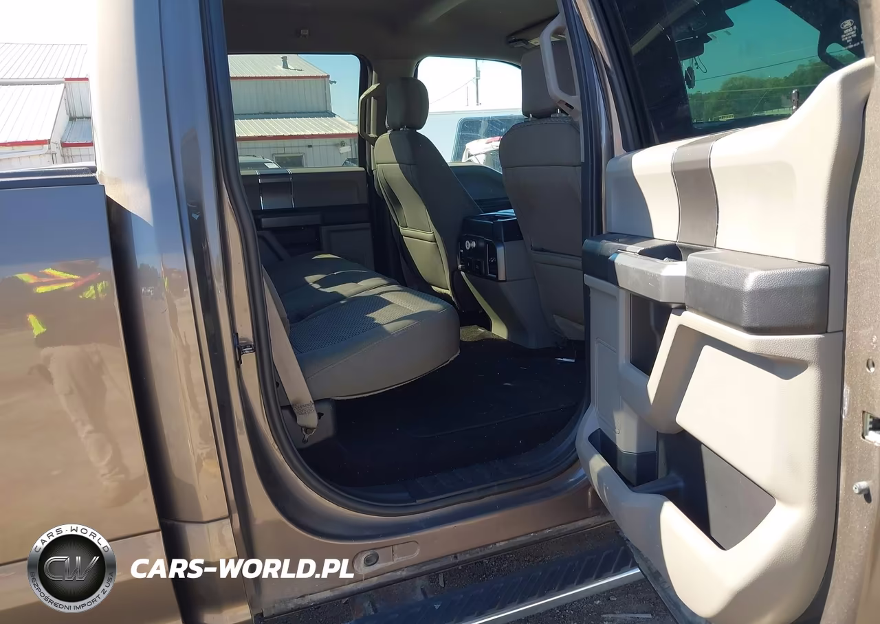 2018 Ford F-150 Xlt VIN:1FTFW1EGXJFB03493 - 8