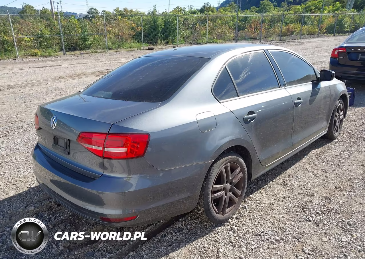 2015 Volkswagen Jetta 2.0L S VIN:3VW2K7AJ3FM218892 - 4