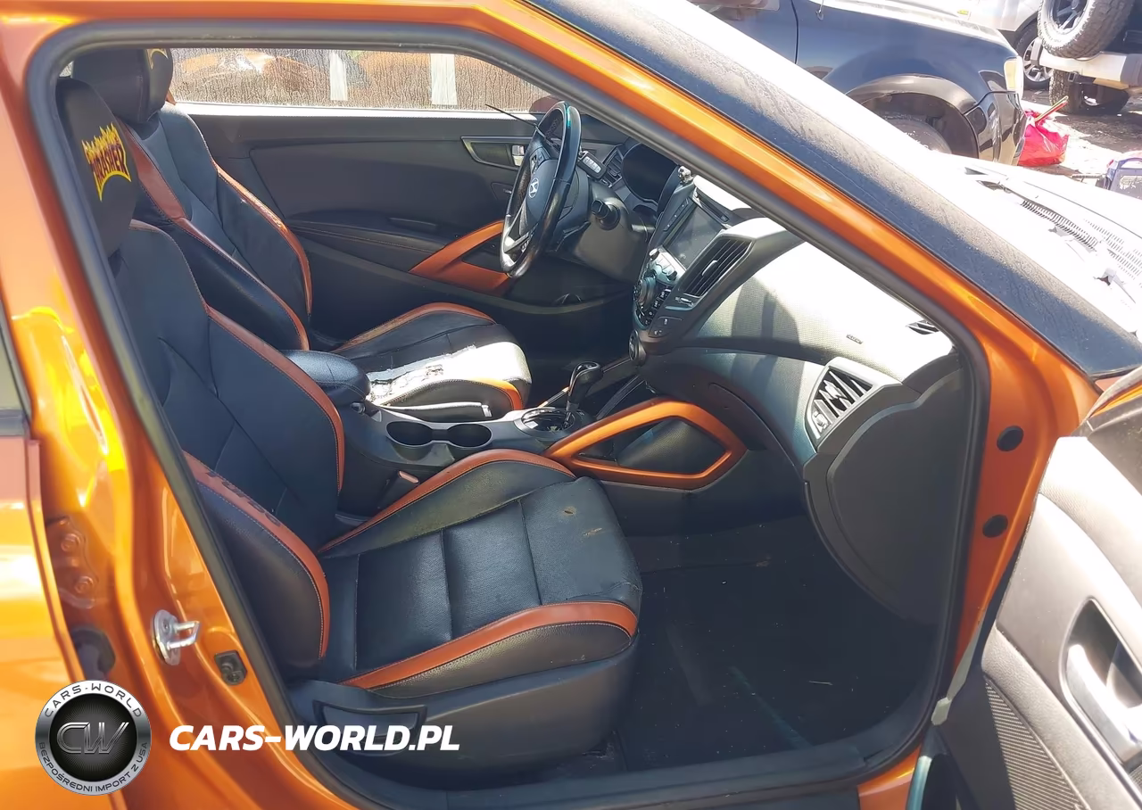 2016 Hyundai Veloster Turbo VIN:KMHTC6AE1GU279023 - 5