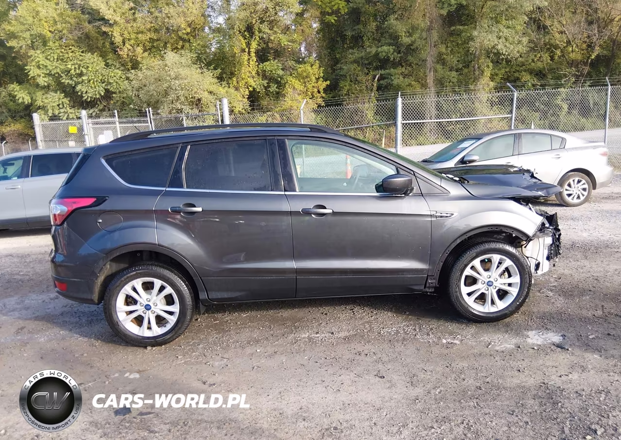 2018 Ford Escape Se VIN:1FMCU9GD0JUC84072 - 13
