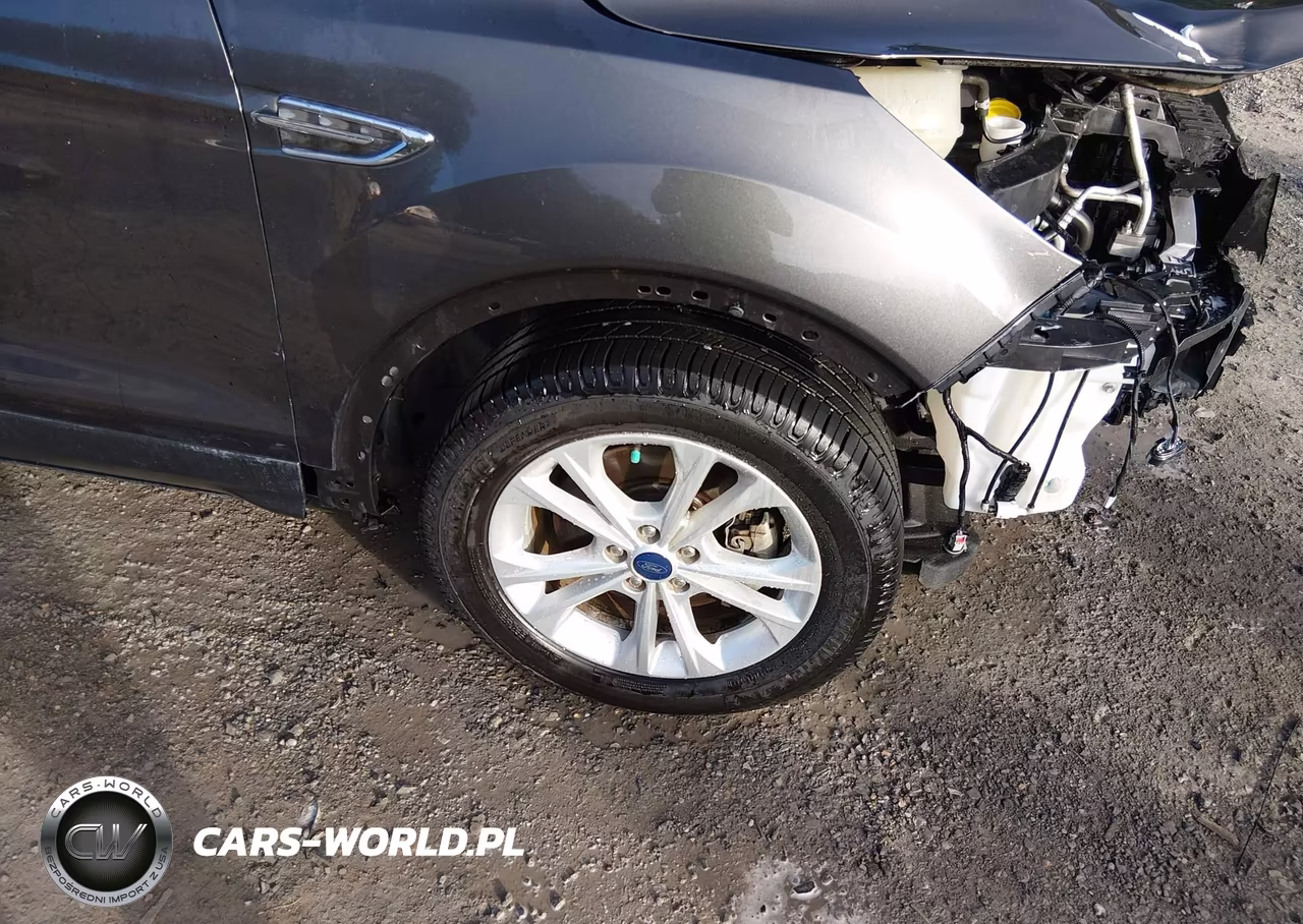 2018 Ford Escape Se VIN:1FMCU9GD0JUC84072 - 19