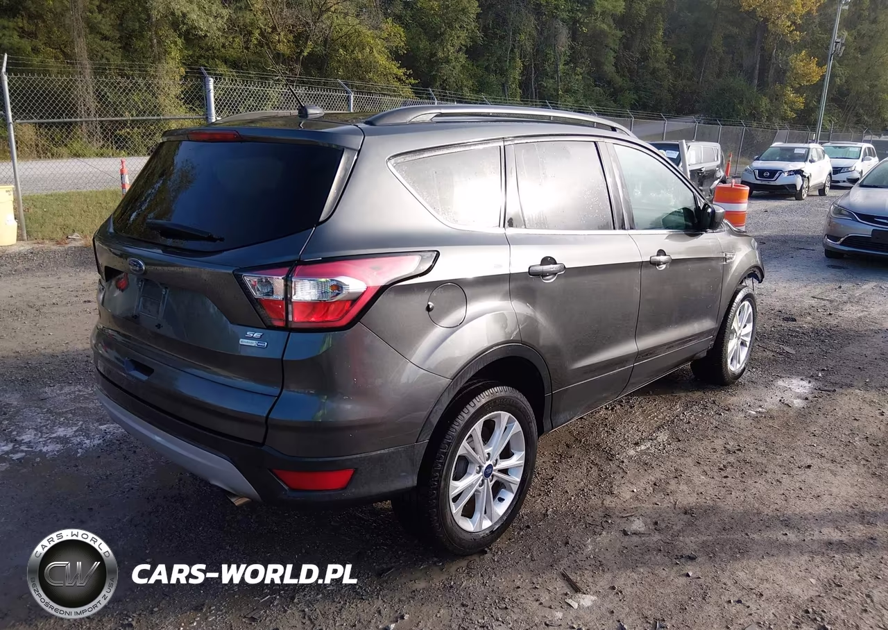2018 Ford Escape Se VIN:1FMCU9GD0JUC84072 - 4