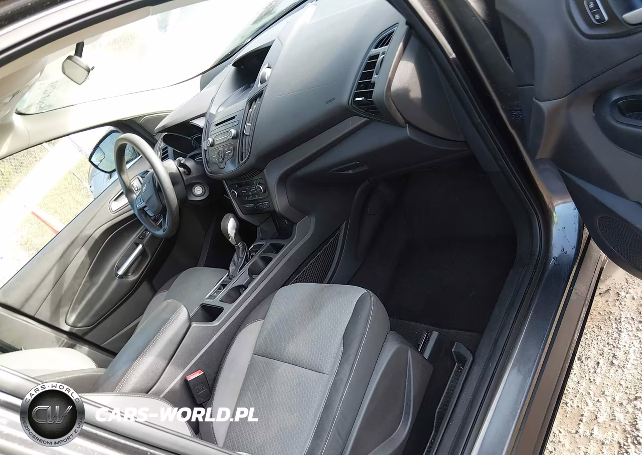 2018 Ford Escape Se VIN:1FMCU9GD0JUC84072 - 5