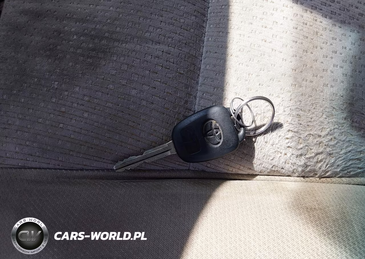 2012 Toyota Camry Le VIN:4T4BF1FK9CR200377 - 11