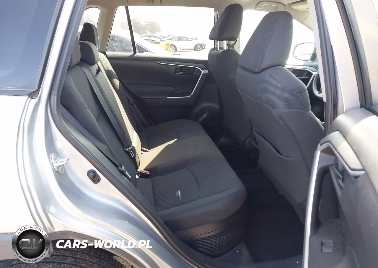 2021 Toyota Rav4 Hybrid Le VIN:4T3MWRFV9MU039131 - 8