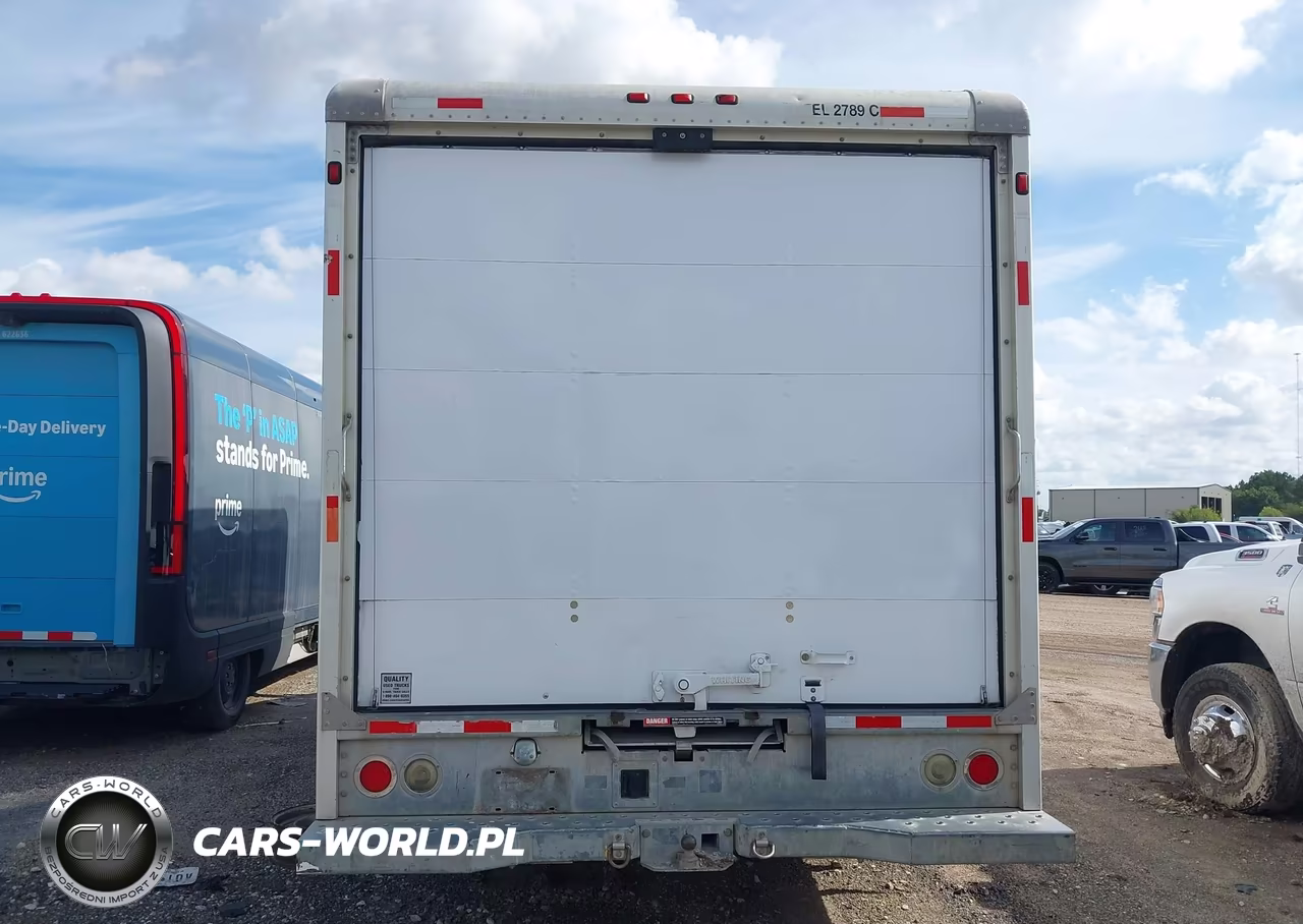 2009 Ford Econoline Commercial Cutaway VIN:1FDXE45S59DA10719 - 16