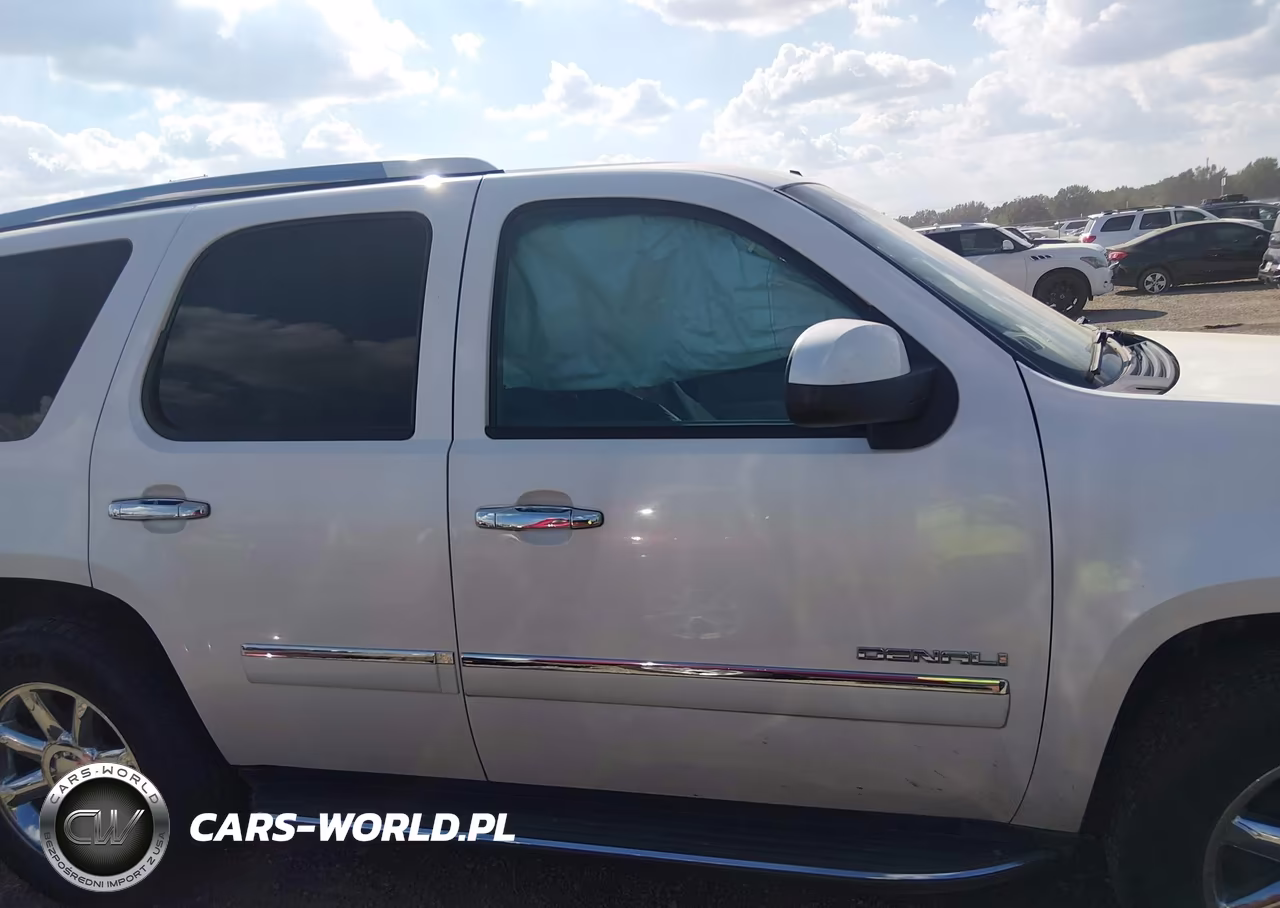 2011 GMC Yukon Denali VIN:1GKS1EEF4BR219045 - 13