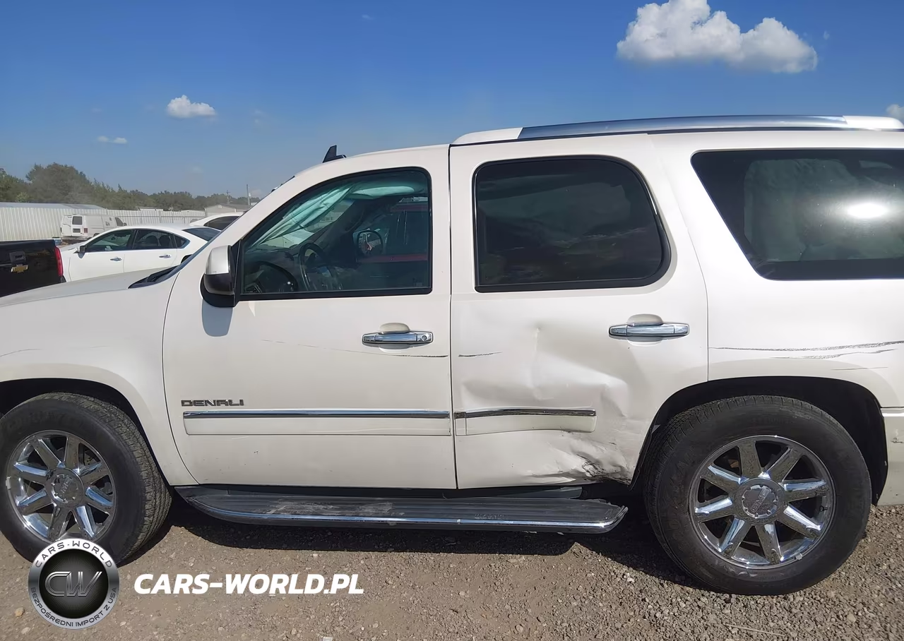 2011 GMC Yukon Denali VIN:1GKS1EEF4BR219045 - 14