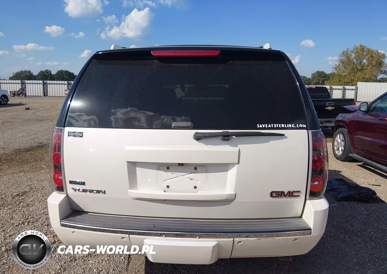 2011 GMC Yukon Denali VIN:1GKS1EEF4BR219045 - 16