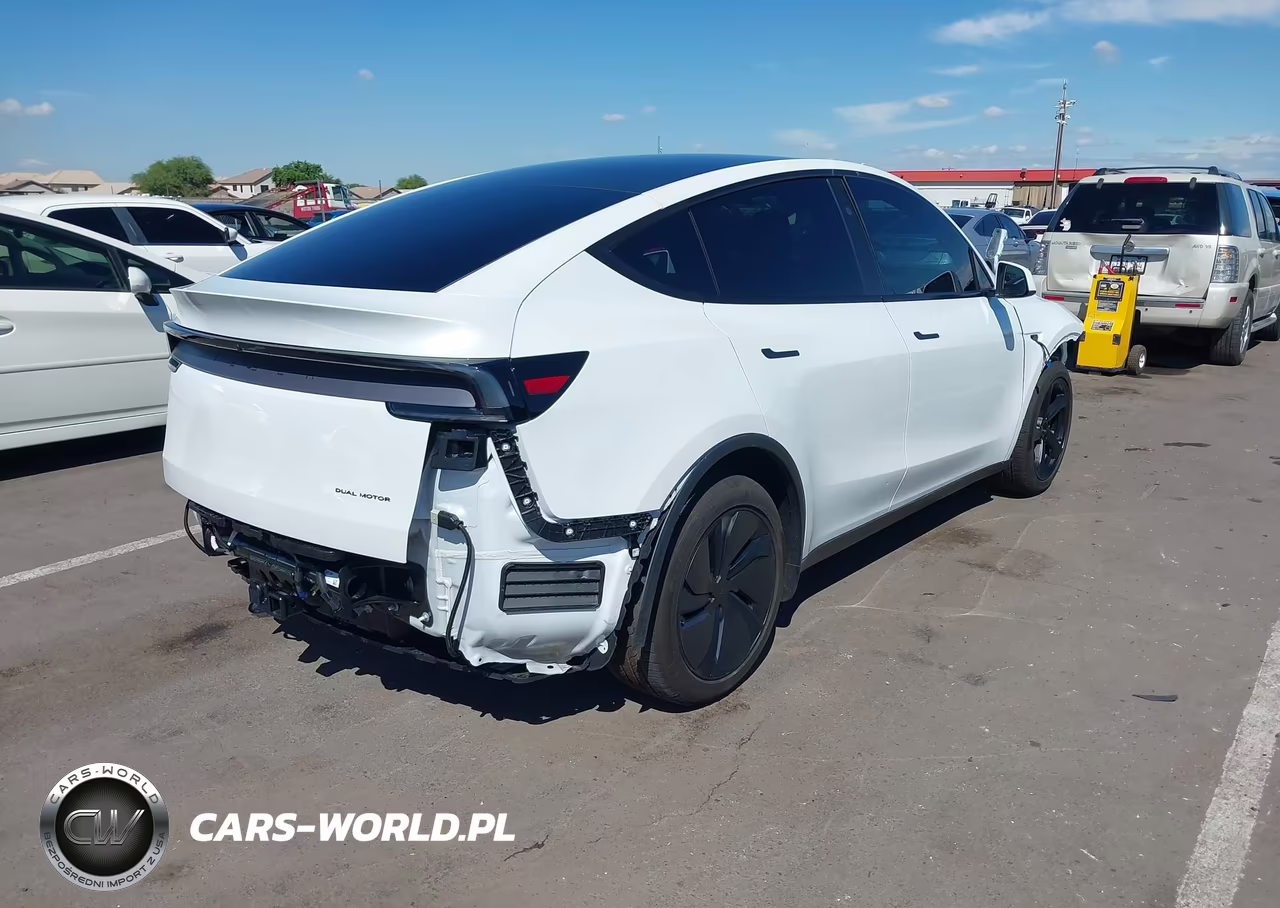 2026 Tesla Model Y All-Wheel Drive-Long Range Launch Series-Premium All-Wheel Drive VIN:7SAYGDEE8TF691846 - 4