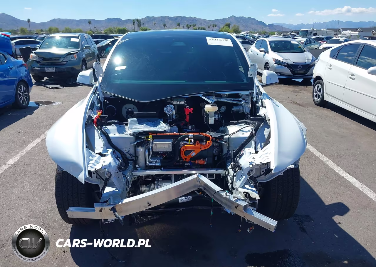 2026 Tesla Model Y All-Wheel Drive-Long Range Launch Series-Premium All-Wheel Drive VIN:7SAYGDEE8TF691846 - 6