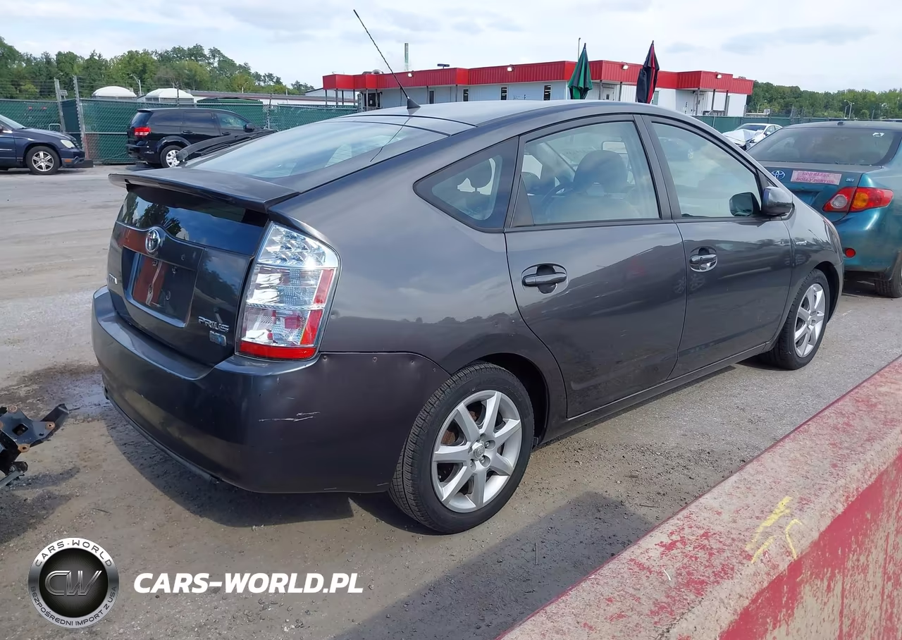 2007 Toyota Prius Touring VIN:JTDKB20UX73204637 - 4