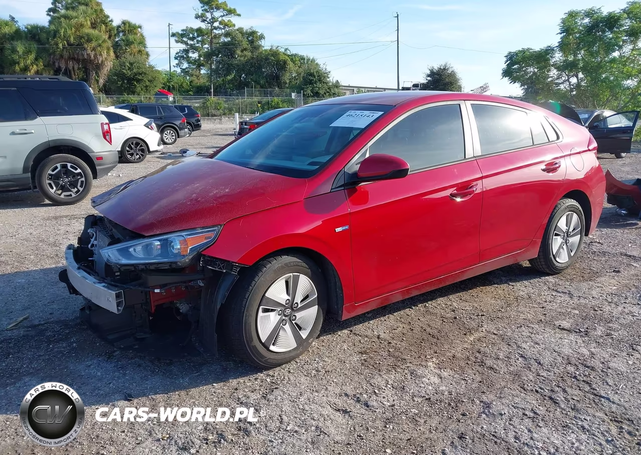 2020 Hyundai Ioniq Hybrid Blue VIN:KMHC65LC7LU227953 - 2