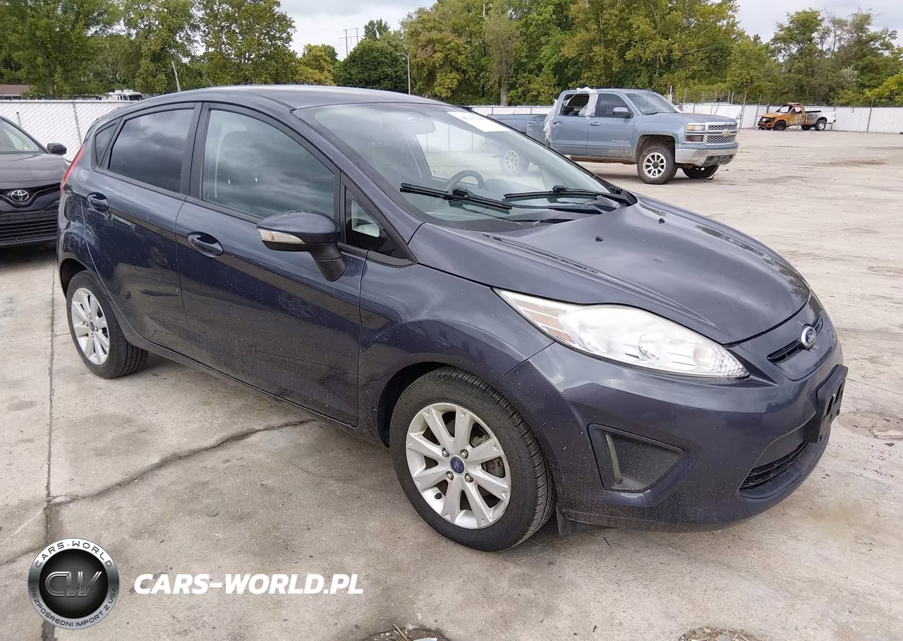 2013 Ford Fiesta Se – zdjęcie 1 z 10