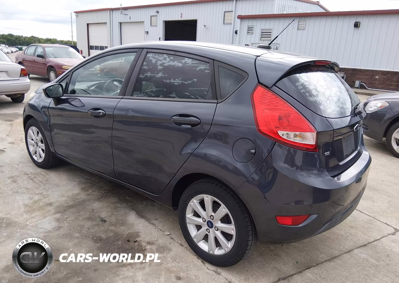 2013 Ford Fiesta Se VIN:3FADP4EJ0DM220575 - 3