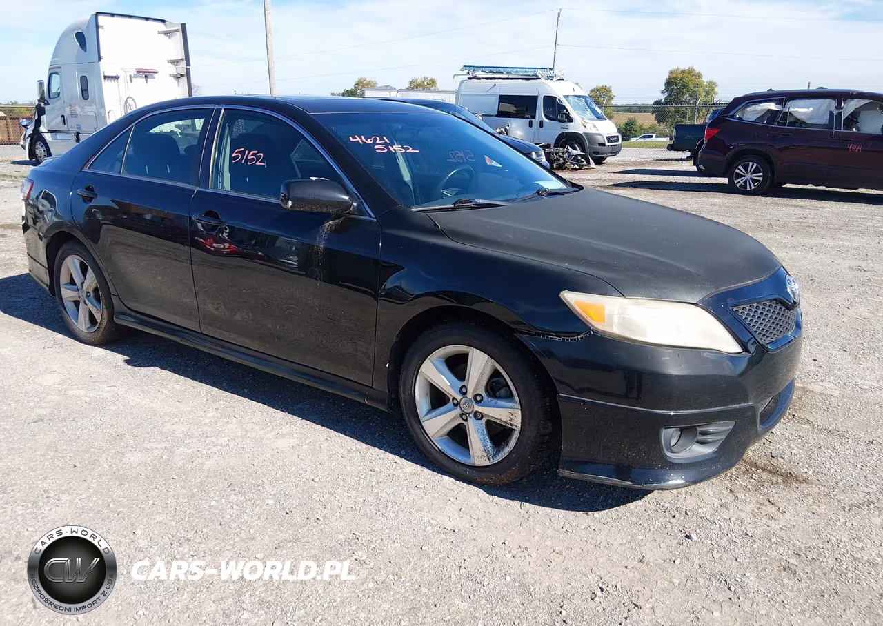 2011 Toyota Camry Se – zdjęcie 1 z 12