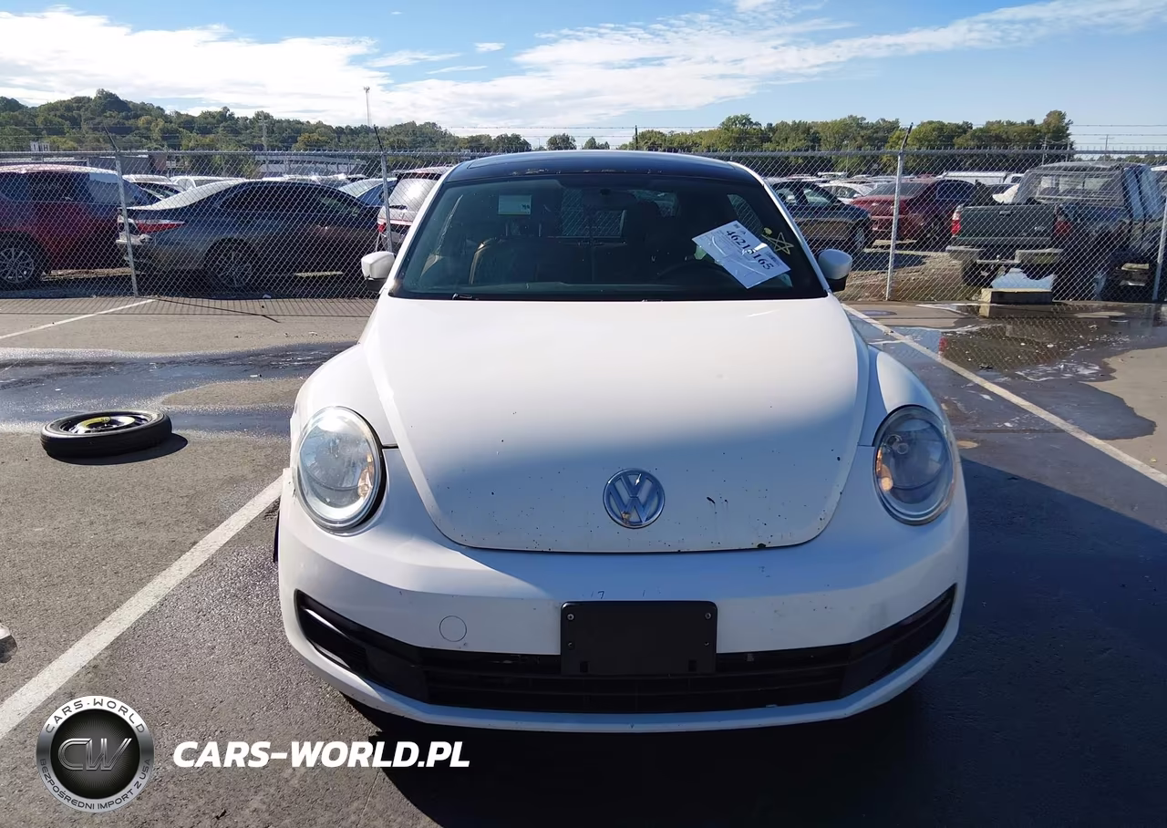 2013 Volkswagen Beetle Coupe 2.5L W-Sun-Sound-Nav VIN:3VWJX7AT1DM675972 - 12