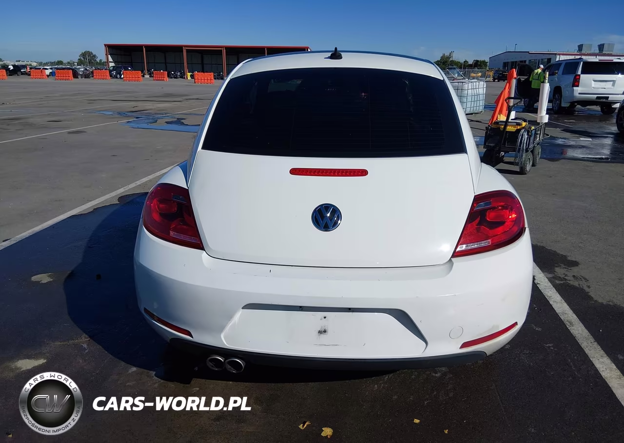 2013 Volkswagen Beetle Coupe 2.5L W-Sun-Sound-Nav VIN:3VWJX7AT1DM675972 - 16