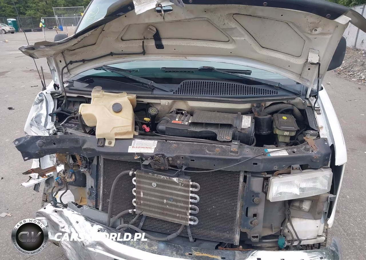 2002 Chevrolet Express VIN:1GCHG35R821191526 - 10