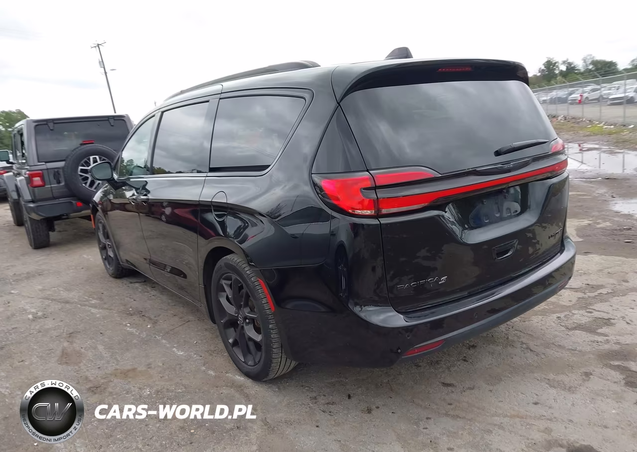 2026 Chrysler Pacifica Limited VIN:2C4RC1GG6TR161888 - 3