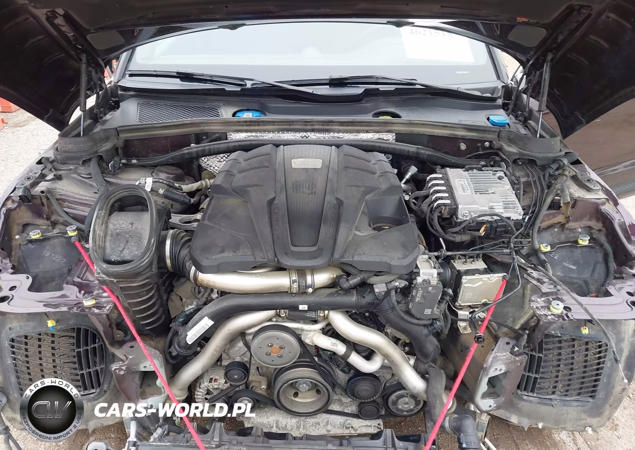 2023 Porsche Macan S VIN:WP1AG2A58PLB37975 - 10