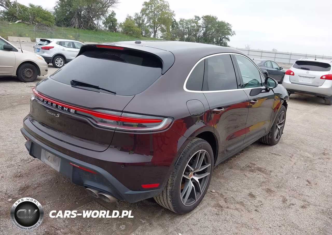 2023 Porsche Macan S VIN:WP1AG2A58PLB37975 - 4