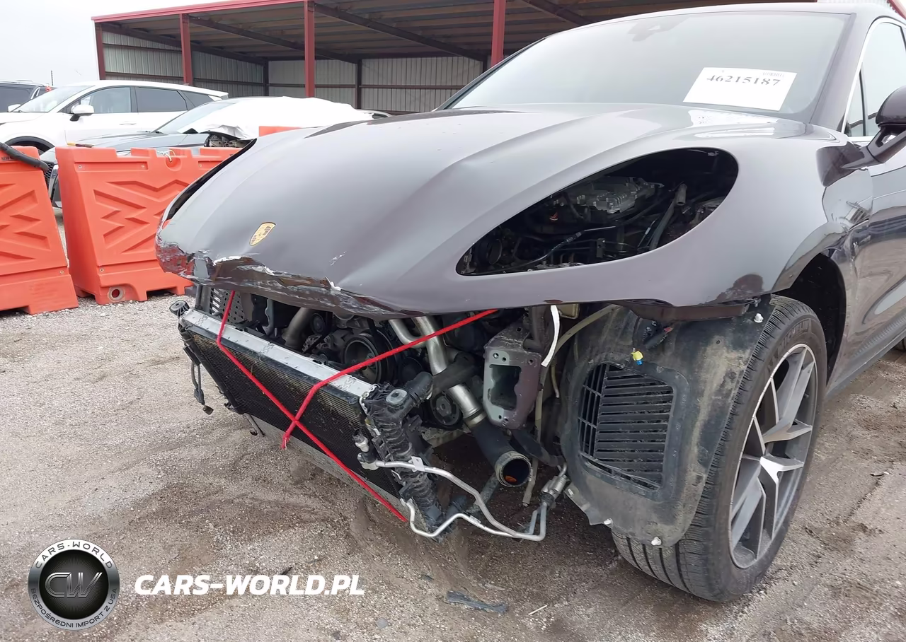 2023 Porsche Macan S VIN:WP1AG2A58PLB37975 - 6