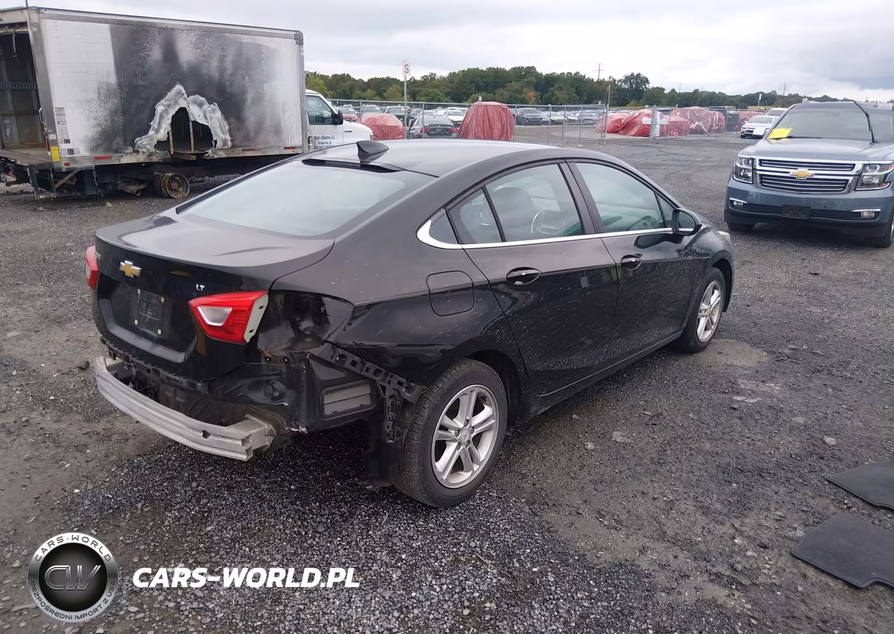 2017 Chevrolet Cruze Lt Auto VIN:1G1BE5SM2H7187230 - 4